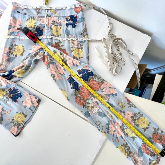 Sz 00- Smythe Mid-Rise Cropped Length Baby Blue Floral Flood Trouser Pants - Picture 14 of 15
